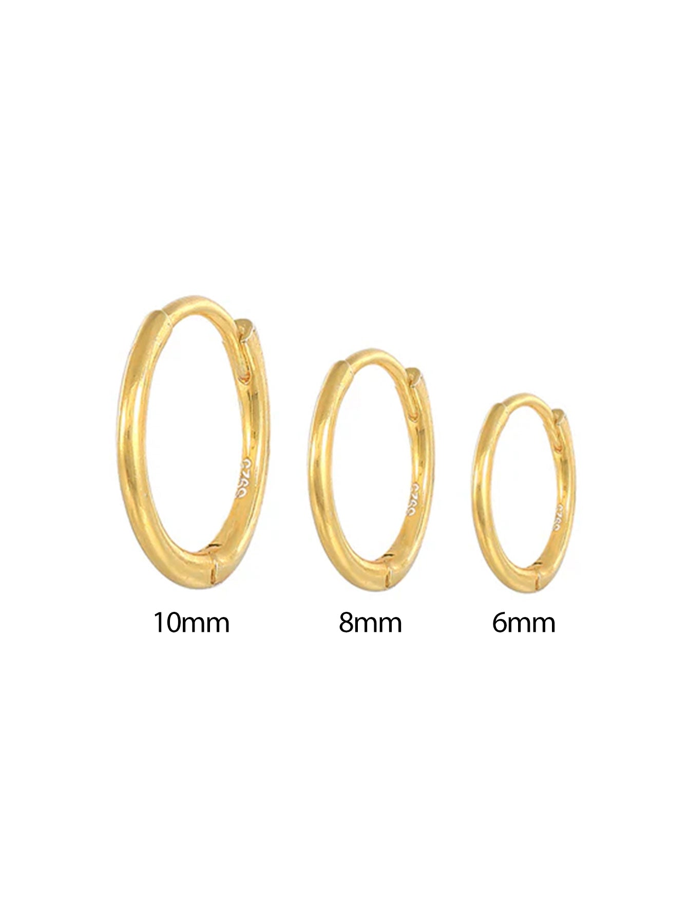 אמילי – עגילים מזהב עדין עם ברק רך.