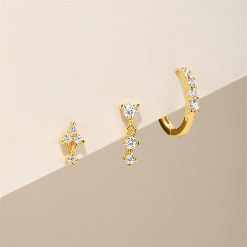 אבה – עגילים מזהב עם ברק פשוט