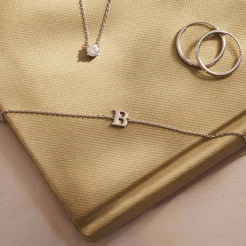 ויטה סיגנה צמיד עם ראשי תיבות