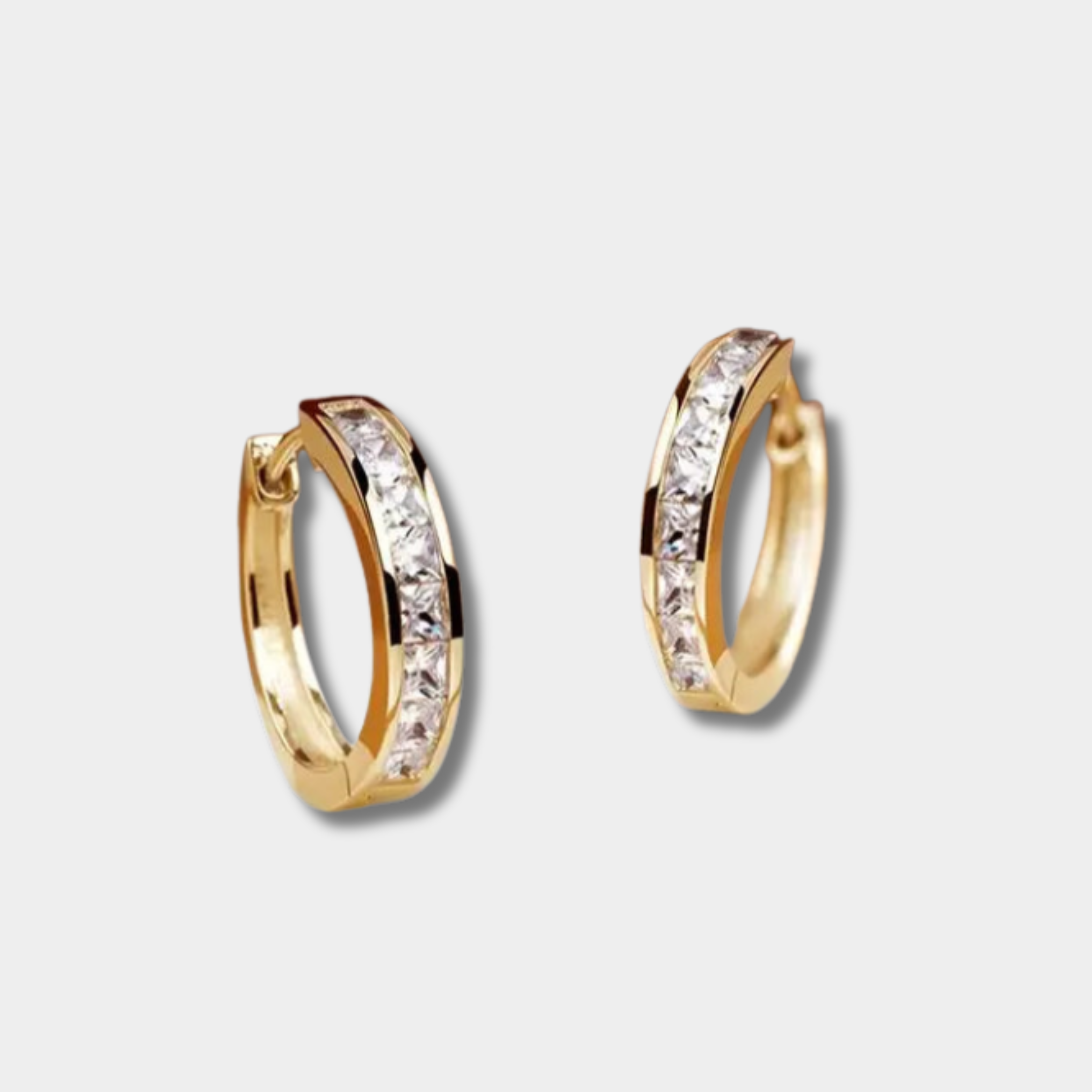 פאבלינה - עגילי זהב אלגנטיים עם קריסטל