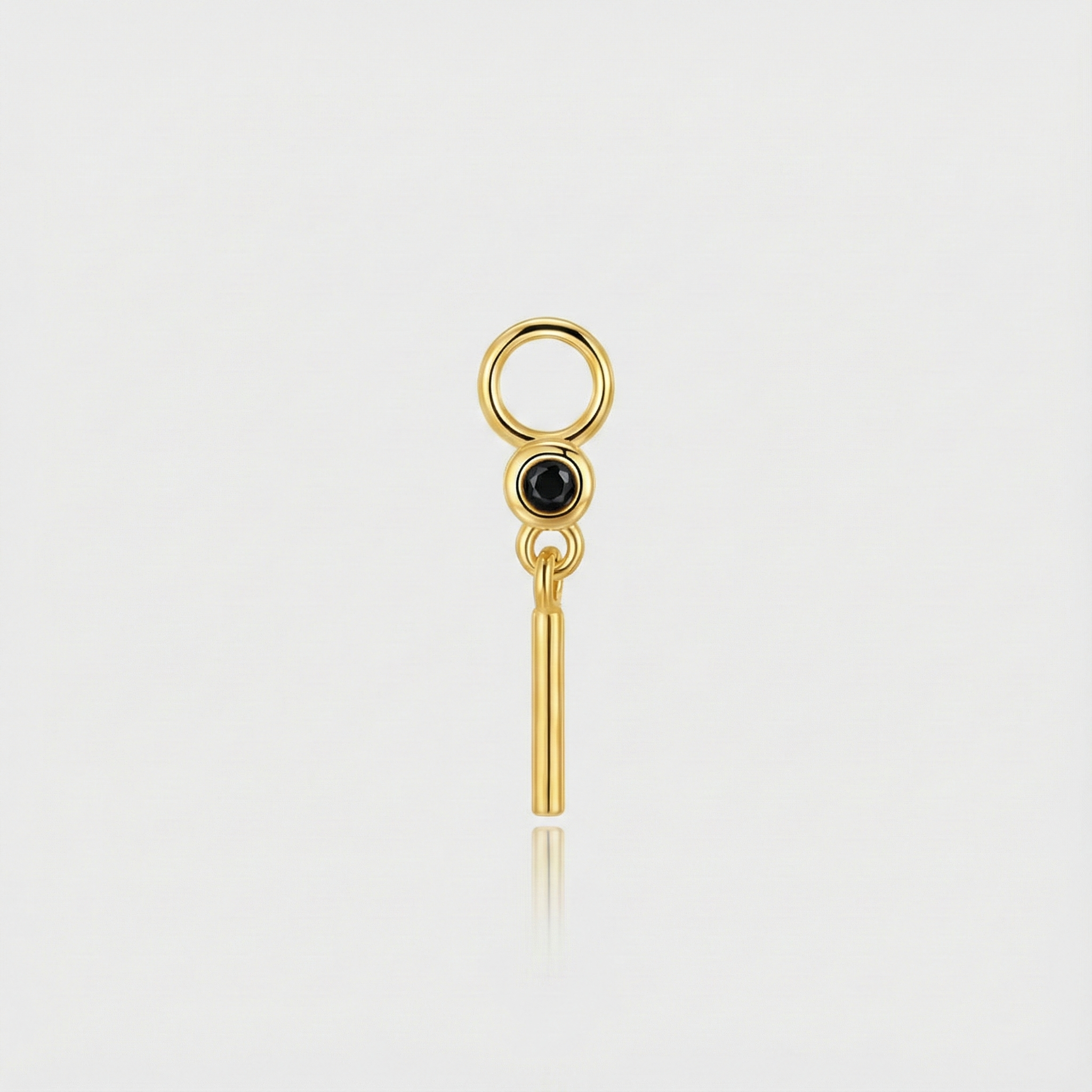 תרזיה – עגילים מוזהבים עם קימור רך